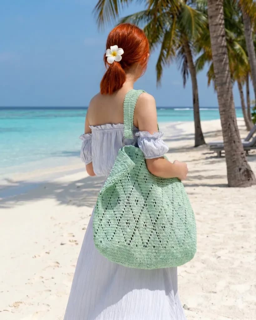 Crochet Diamond XXL Tote Bag